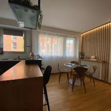 L'eclatant - Au Coeur De *